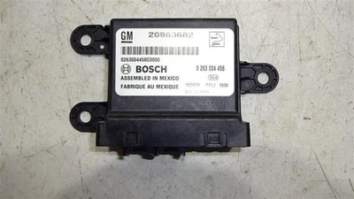 Módulo de asistencia de estacionamiento trasero compatible con 10-17 Traverse 656332 Foto 1 de 4