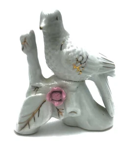 ANTICA statuina colomba porcellana bianca francese rosa fiori applicati bordo oro - Foto 1 di 6
