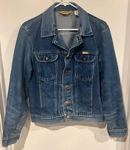 Vintage Rustler 79111PW Blue Denim Trucker Western Cowboy Chore Jean Jacket SZ M - Picture 1 of 3