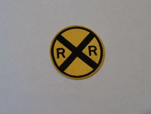 Aufnäher "Straßenschilder - Bahnübergang" zum Aufbügeln gestickt - Bild 1 von 1