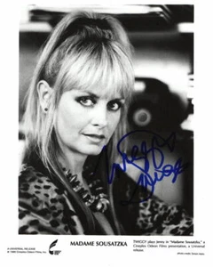 DAME LESLEY LAWSON TWIGGY SIGNED AUTOGRAMM 8X10 FOTO - MADAME SOUSATZKA, SELTEN! - Bild 1 von 2