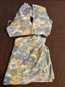 Two Piece Floral Halter Vest and Wrap Around Skirt Set SHEIN Summer Sz. XS - Picture 1 of 14
