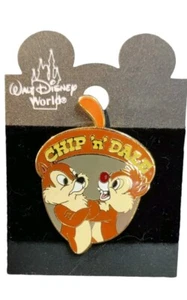 PIN WALT DISNEY WORLD CHIP 'n' DALE BELLOTA CÁSCARA DE NUEZ - De colección - Imagen 1 de 2