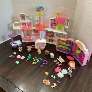 Littlest Pet Shop LPS Rescue Tails Center + New Born Nursery + Accessories - Picture 1 of 10