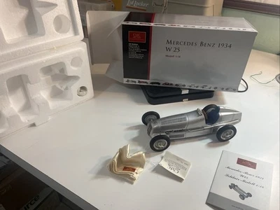 1/18 CMC Solitair Modell 1934 Mercedes Benz W 25 Race Car - Image 1 of 4