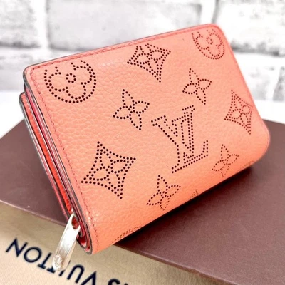 Louis Vuitton Mahina Portefeuille Claire Tropical Coral  4.3*3.3*1.1 inch - Image 1 of 4