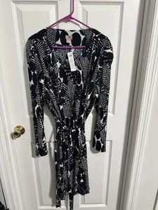 Chicos Travelers Size 3 Navy & White Crinkle Trench Coat Duster New With Tags - Picture 1 of 4