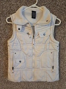 Vanity Brand Damen Weste mit Druckknöpfen weiß Small - Bild 1 von 6