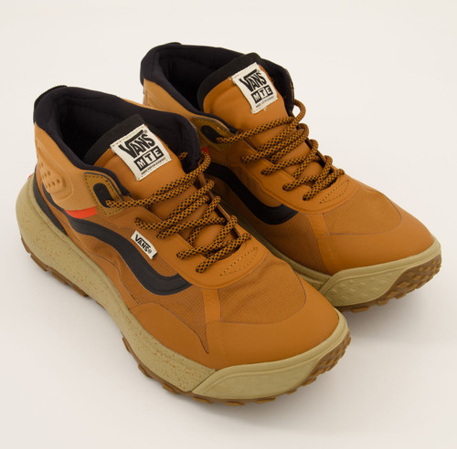 NUOVE E ORIGINALI Scarpe da ginnastica Vans Brown MTE Crosspath Walking Taglia UK 8