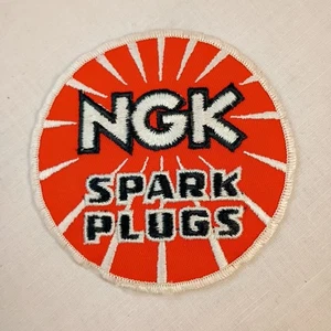 Candele vintage NGK ricamate ferro su toppa - Foto 1 di 3