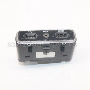 OEM Dual USB AUX Socket Port Connection 33389039-0E 33374073 for ALFA ROMEO - Picture 1 of 7