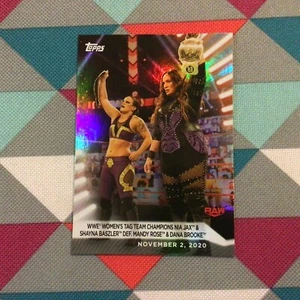Rainbow Foil 2021 Topps WWE Women’s Division #89 Io Shirai def. Candice LeRae  - Picture 1 of 1