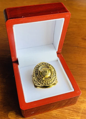 RARE 1912 Boston Red Sox World Series Championship Ring Display Box Tri Speaker Cover