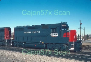 Original Dia - SP GP35 6523 FRESH Repaint At Mojave, ca. 5/95 - Bild 1 von 1