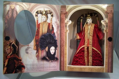 MUÑECA STAR WARS EPISODIO I REINA AMIDALA VESTIDO ROJO SENADO 1999 EDICIÓN RETRATO NUEVA Foto 1 de 4