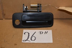97 98 99 00 01 Camry FRONT PASSENGER Aftermarket Exterior Door Handle Used #42DH - Picture 1 of 4