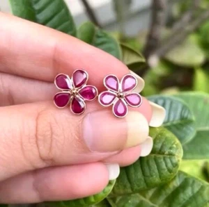 18K Yellow Gold Natural Ruby Flower 5 petal Earrings Bezel Set Everyday Stud - Picture 1 of 2
