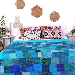 Indian Handmade Vintage Patchwork Silk Blanket Twin Size Kantha Quilt Throw - Picture 1 of 4