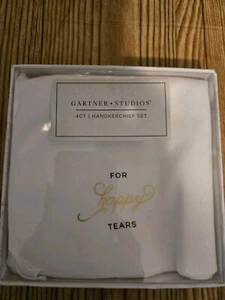 Juego de pañuelos Gartner Studios For Happy Tears 4 quilates con letras doradas NUEVO - Imagen 1 de 2