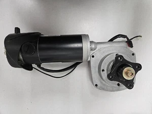 Conjunto de motor de accionamiento izquierdo Permobil M300/M400 usado 6 mph - Imagen 1 de 5