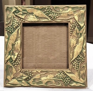 DIONI Collection Bilderrahmen goldfarben geschnitztes Holz florales Design 8” x 8” - Bild 1 von 4