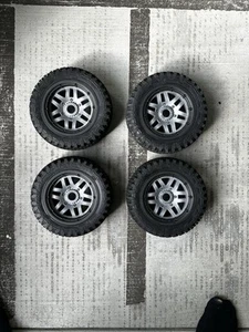 LOSI 5T 2.0 Tires New - Picture 1 of 3