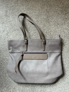 David Jones Beige womanShoulder Bag. Adjustable Straps Good condition - Picture 1 of 9