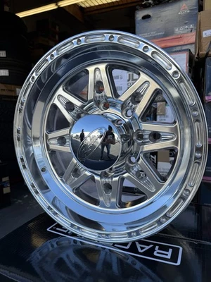 Juego de llantas pulidas 16x8 Raceline 888 Renegade 8 8x6,5/8x165,1 0 (4) 130,81 Foto 1 de 4