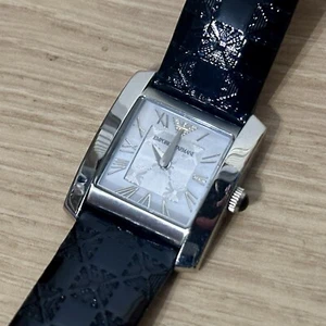 Vintage Emporio Armani AR-8007 Damenuhr schwarz Lederarmband - braucht Batterie - Bild 1 von 9