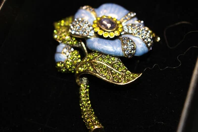 Prendedor HEIDI DAUS "Budding Romance" Cristal Floral (Violeta) "20" Foto 1 de 4