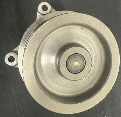 Bomba de agua del motor GMB 196-2230 Foto 1 de 3