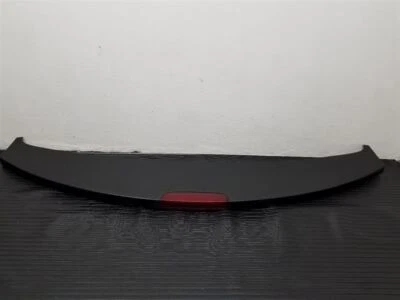 04-08 Alerón de puerta levadiza Chrysler Pacifica con tercera luz de freno negro OEM 05102340AA Foto 1 de 4