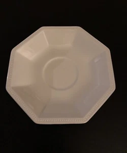 5 - Vintage Johnson Brothers Ironstone England HERITAGE WHITE 5-1/2” Saucers - Picture 1 of 4