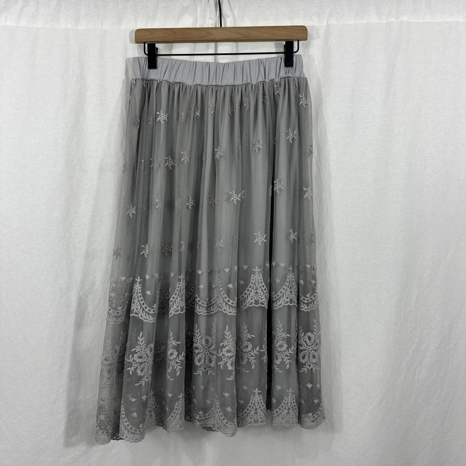 Indigo Soul 灰色蕾丝覆盖波西米亚弹性腰中裙女式 M 码 — 第 1/4 张图片