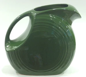 Brocca acqua disco 2 qt verde foresta Homer Laughlin vintage vecchia Fiesta Ware Homer Laughlin - Foto 1 di 11