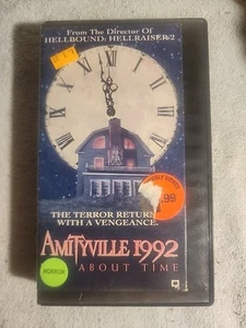 Amityville 1992: It's About Time VHS (1992 Horror) - Foto 1 di 4