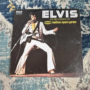 ELVIS AS RECORDED AT MADISON SQUARE GARDEN, LP, RCA-4776, BLACK LABEL, YEAR 1976 - Picture 1 of 5