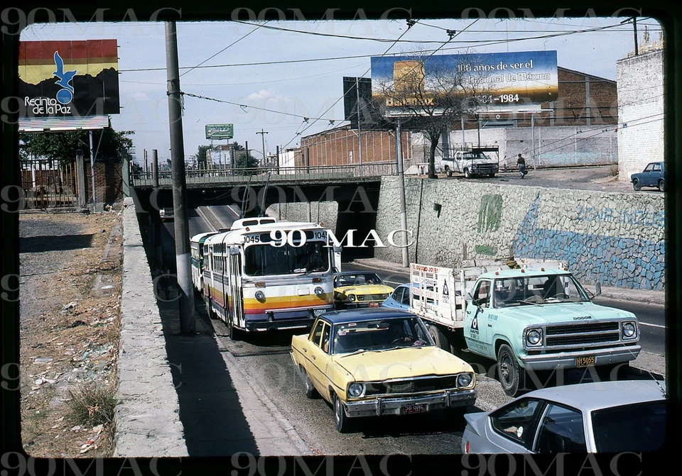 STC. Trolebús #1045. Guadalajara (MX). Diapositivas originales 1984. ¡Ex-CTA! Foto 1 de 1