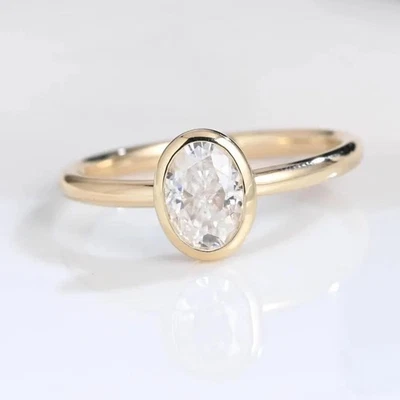 Conjunto de bisel de diamantes cultivados en laboratorio de 1,00 quilates anillo solitario oro 14K venta Cyber Monday Foto 1 de 4