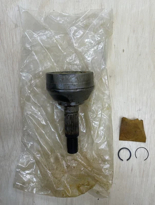 Kit de juntas GM OEM CV anillos a presión preengrasados 79-81 Riviera Eldorado 7831589 - Nuevo de Lote Antiguo Foto 1 de 4