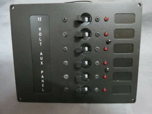 CABO / HATTERAS YACHTS SUB DC AUXILIARY 12 VDC PANEL Part #C926529 - Picture 1 of 10