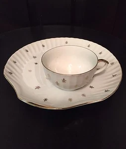 LEFTON Fleur De Lis Snack PLATE & CUP Set Scalloped Shell Gold Trim 3 Sets Avail - Picture 1 of 4