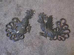 Sexton Metal Crafts Pair of Wall Hanging Metal Fighting Roosters - Picture 1 of 13