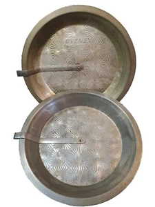 2 Vintage Ovenex Pie Pans N-102-10” USA Cake Slider & Starburst Pattern - Picture 1 of 4