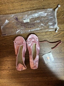 Neu im Karton La Strada Ballerinas rosa Gr. 5. 1/2 Damen - Bild 1 von 4