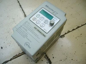 Samsung Inverter SI-20P7E7 220V 0.75KW - Picture 1 of 1