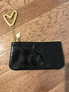 Victorias Secret Black Gold Keychain Heart Clutch Travel Makeup - Picture 1 of 1