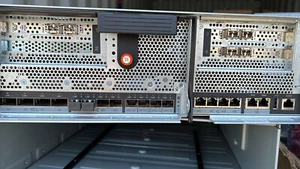NetApp 111-01211+B0 D04388-F Controller w 2x RAM modules BATTERY / CPUs - Picture 1 of 4