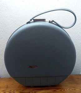 Vintage Sears Forecast Hard Shell Blue Round Suitcase/Train Case/Cosmetic Case - Picture 1 of 21