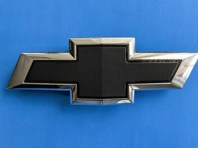 Chevrolet Silverado 1500 2019-2021 pajarita parrilla delantera emblema insignia cromo negro Foto 1 de 3